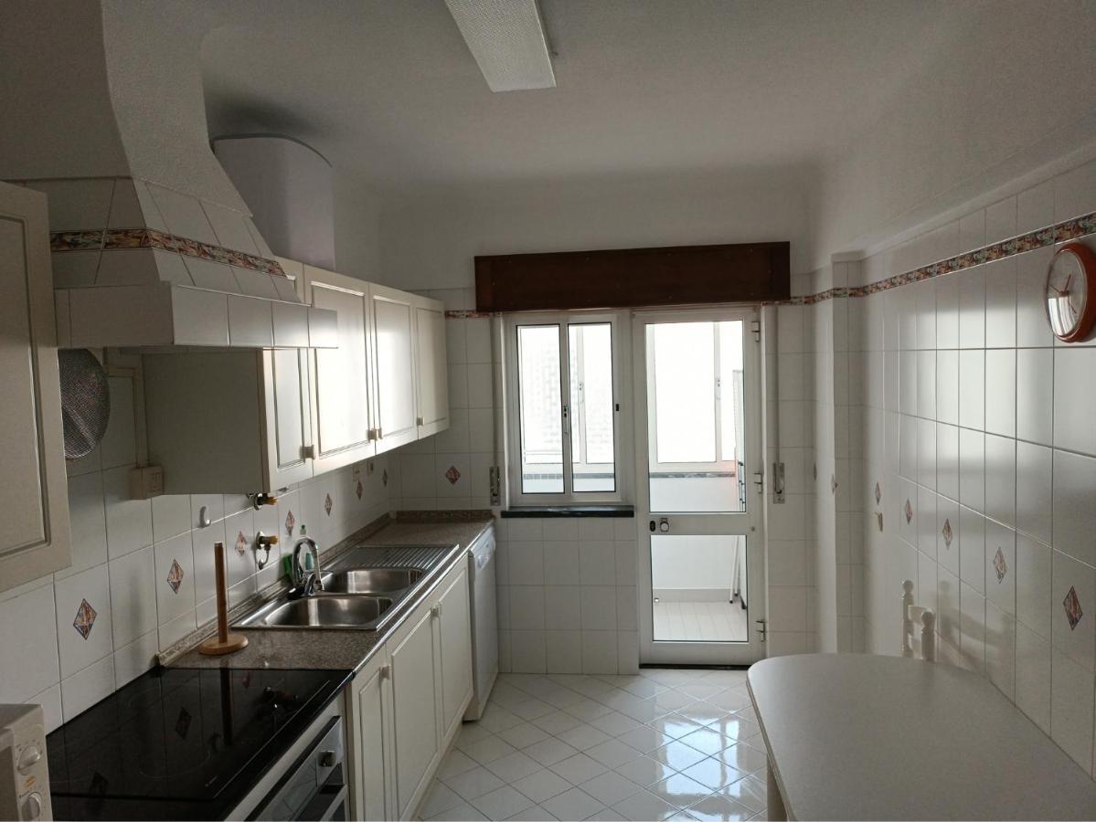 Cozy Apartment In لاغوس المظهر الخارجي الصورة